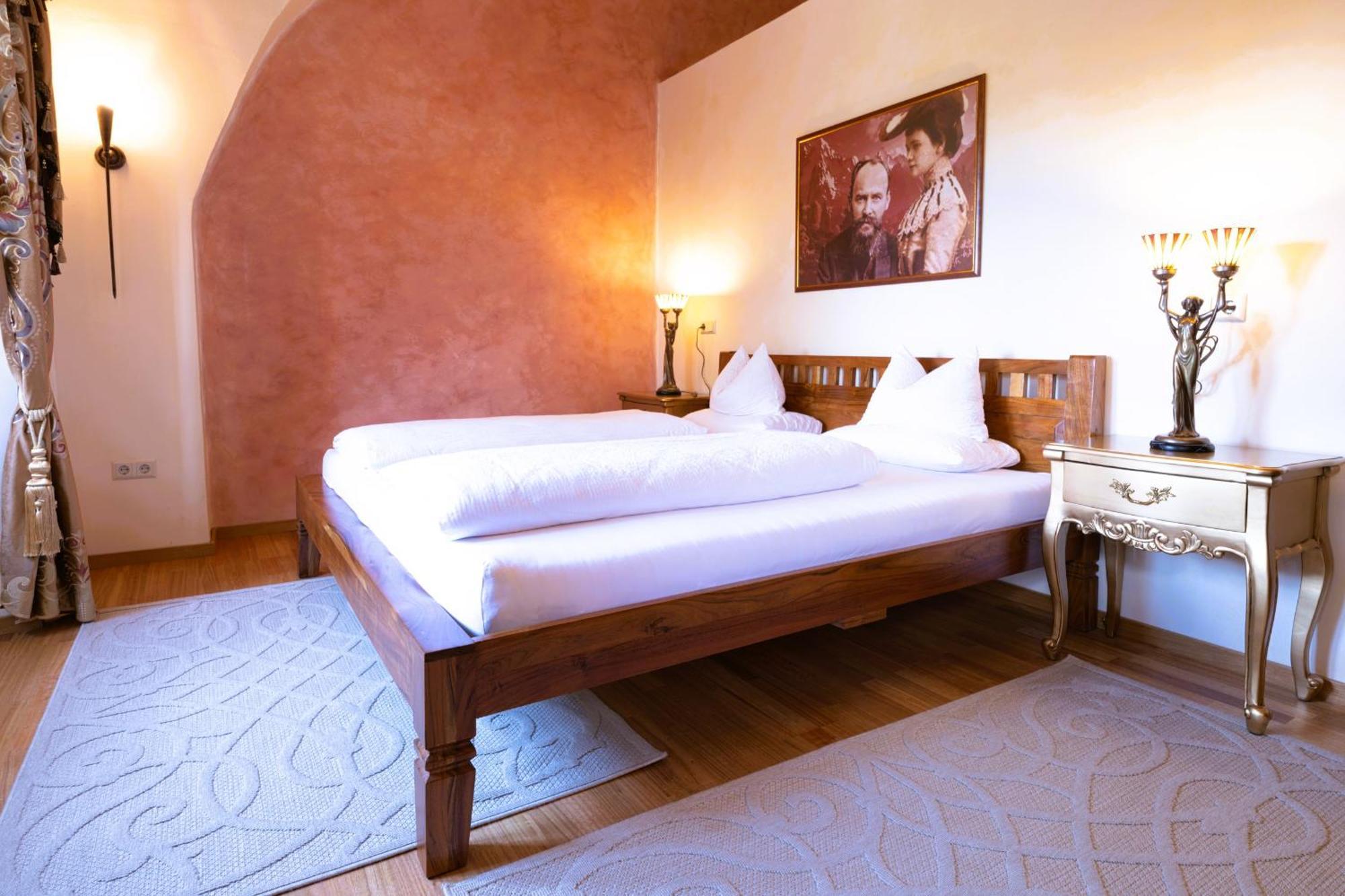 Hotel & Tagungszentrum Schloss Hohenfels Hohenfels  ภายนอก รูปภาพ